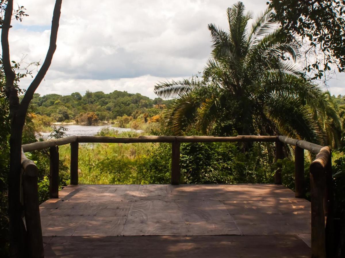 White Sands Lodge Divundu Экстерьер фото