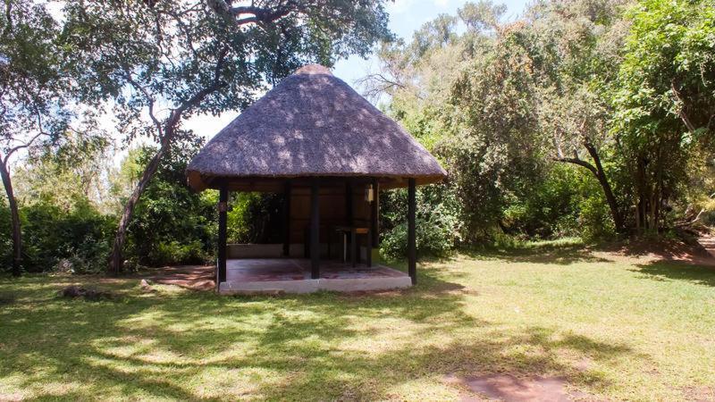 White Sands Lodge Divundu Номер фото